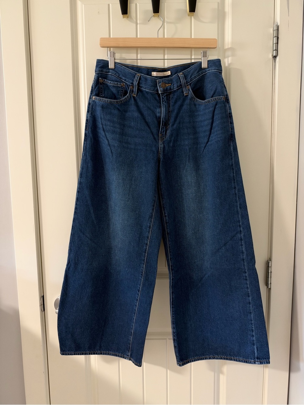 Levi's Wide-Leg Dark Indigo Jeans